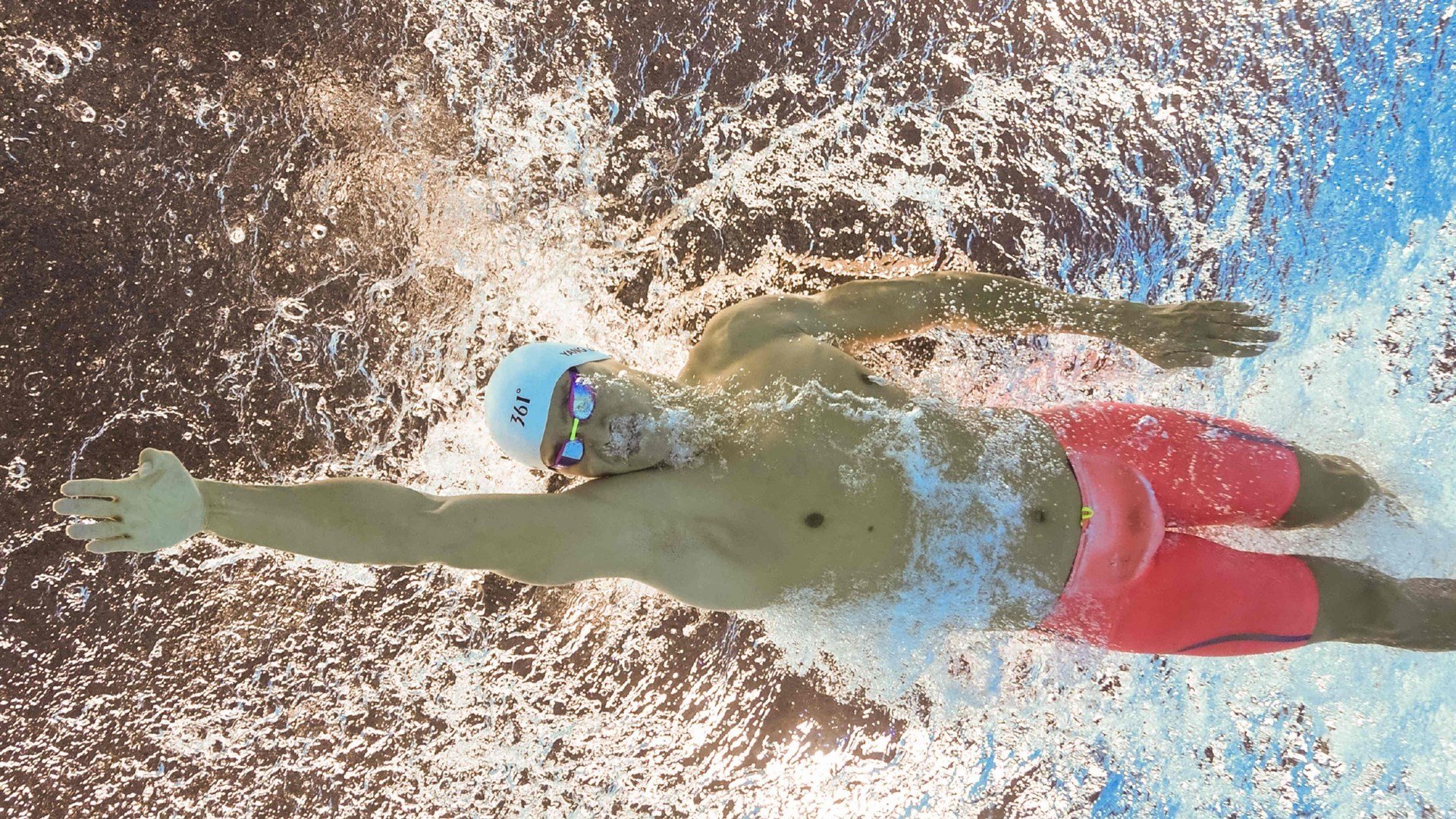 季后赛抢七之夜，莱奥用实力证明自己，沉默的雄狮终将咆哮